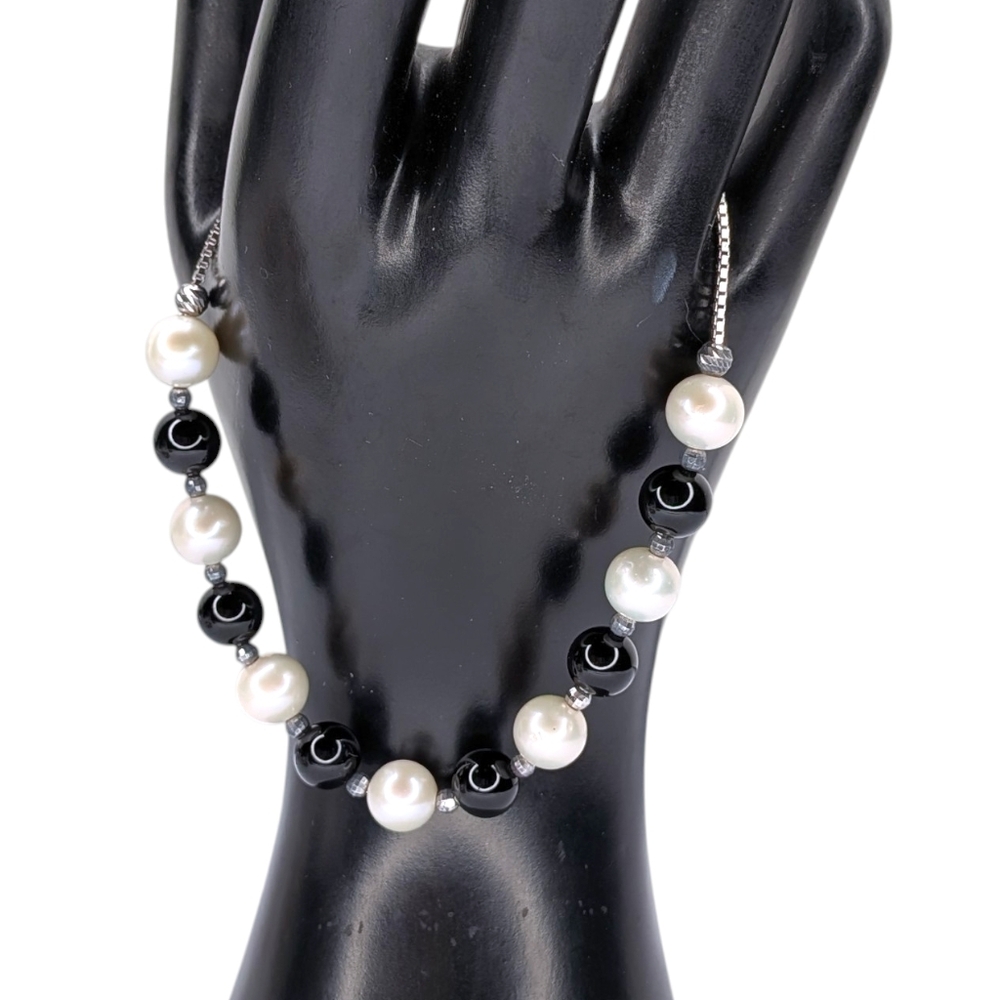 Sterling Silver Freshwater Pearl & Black Bead Adjustable Bracelet Elegant 925 - Picture 3 of 7